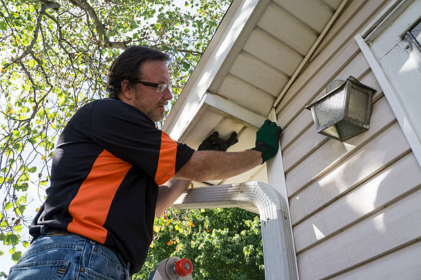 Property Management Cleanouts in Wolcottville, IN